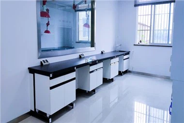 Banci de laborator modulare